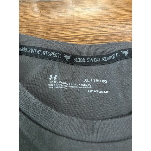 Under Armour Project Rock Brahma Bull Short Sleeve T-Shirt 1361733 Men’s XL - Picture 2 of 3